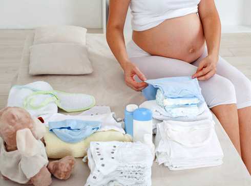 Покупка приданного для новорожденного: до родов или после