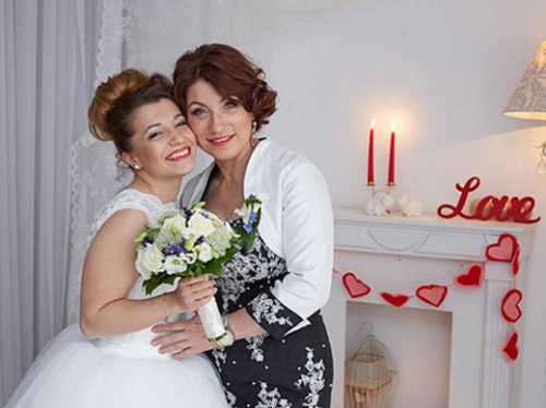 Роза Сябитова потратила на свадьбу дочери 15 миллионов